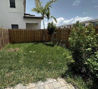 Photo of Listing #B26009035