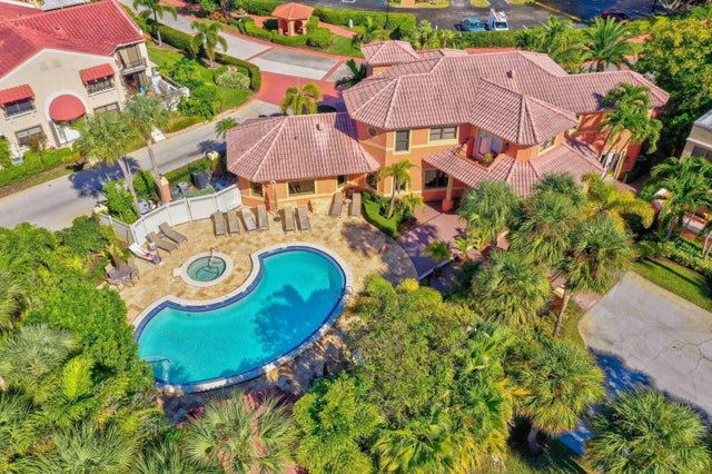 Photo of Listing #B26009470