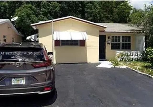 5705 Nw 14th Street, Lauderhill