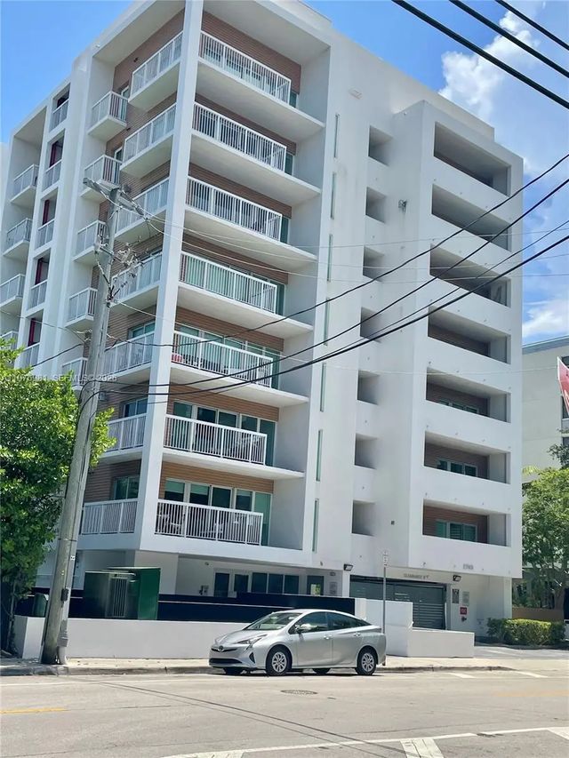 4 of 4 - 2740 Sw 28th Terrace #304, Miami, FL