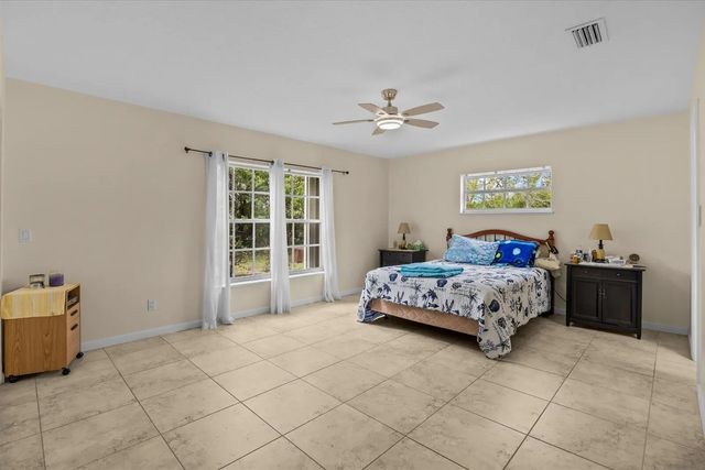 5 of 31 - 2074 Se Wild Meadow Circle, Port St. Lucie, FL