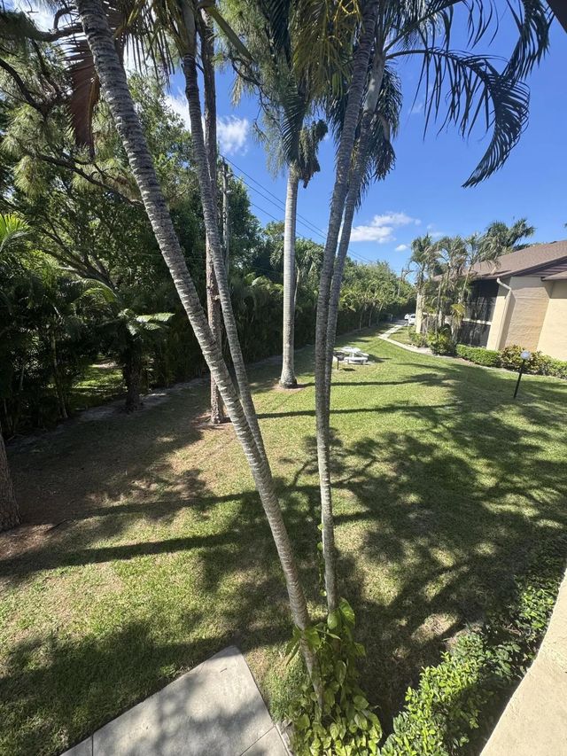 2 of 17 - 435 Pine Glen Lane #c-2, Greenacres, FL
