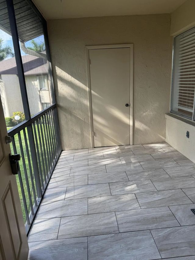 5 of 17 - 435 Pine Glen Lane #c-2, Greenacres, FL