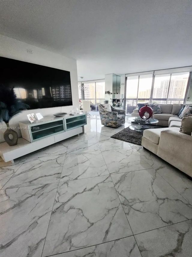 5 of 6 - 3500 Mystic Pointe Drive #1201, Aventura, FL