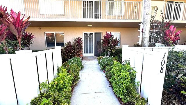 2 of 47 - 5876 Regal Glen Drive #108, Boynton Beach, FL