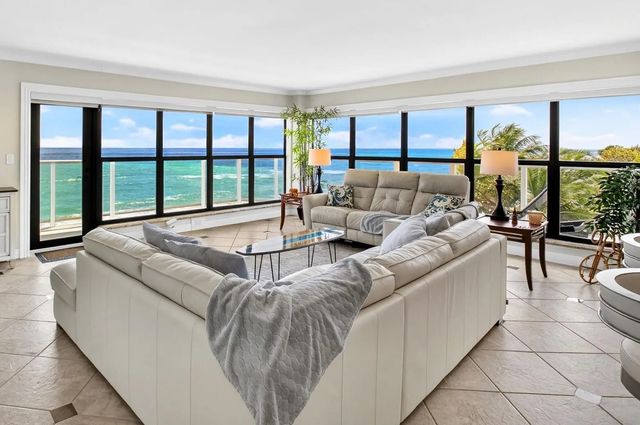 3 of 27 - 4605 S Ocean Boulevard #5a, Highland Beach, FL