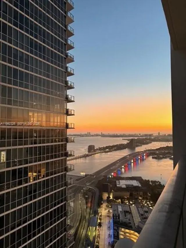 1040 Biscayne Boulevard #2605, Miami