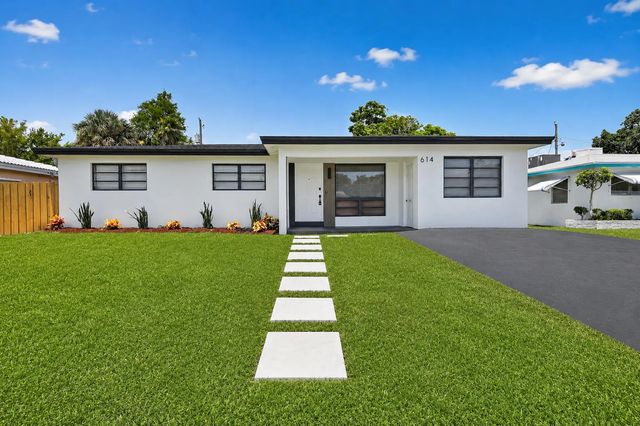 2 of 22 - 614 N 32nd Court, Hollywood, FL
