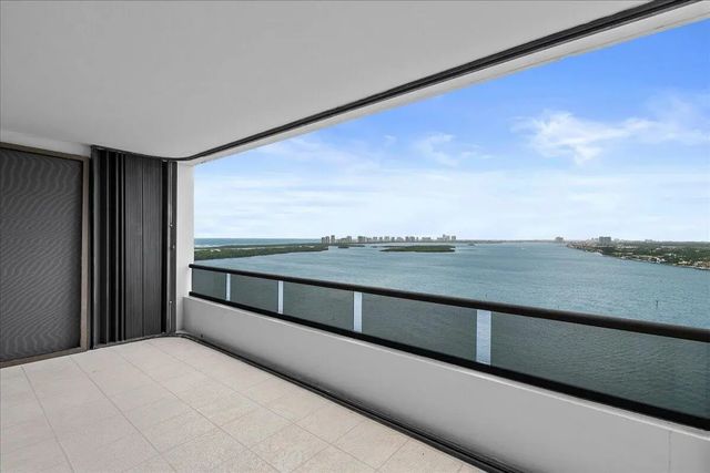 2 of 54 - 100 Lakeshore Drive #1955, North Palm Beach, FL