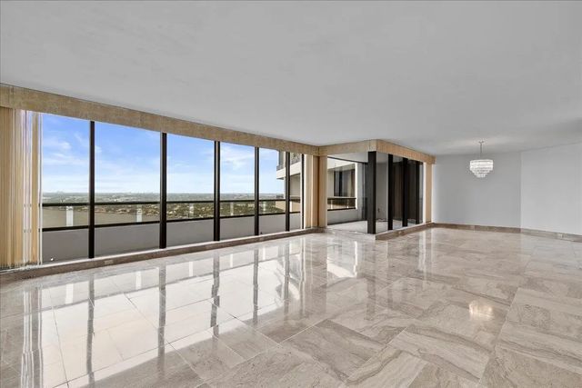 5 of 54 - 100 Lakeshore Drive #1955, North Palm Beach, FL