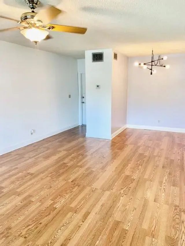3 of 16 - 2426 Se 17th Street #307a, Fort Lauderdale, FL