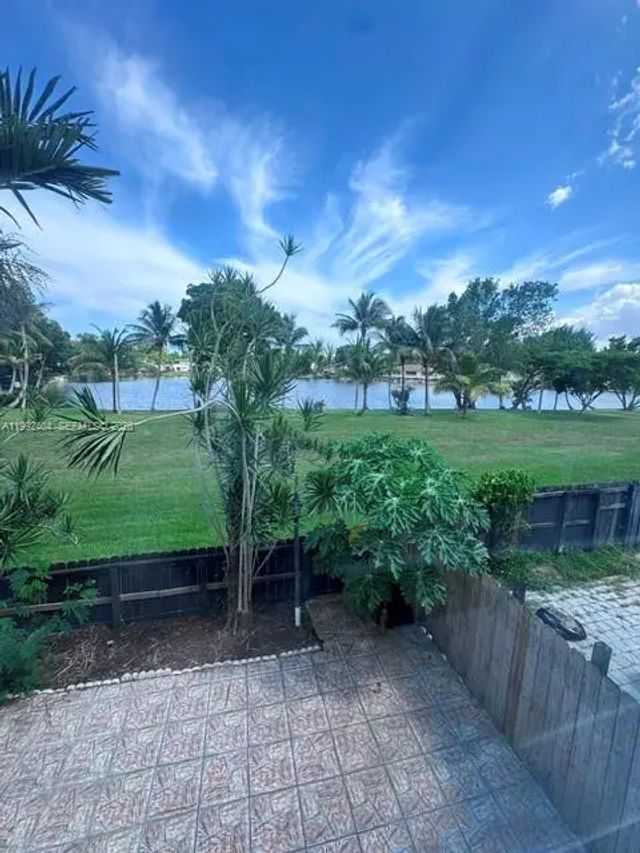 5 of 28 - 6713 Sw 112th Court, Miami, FL