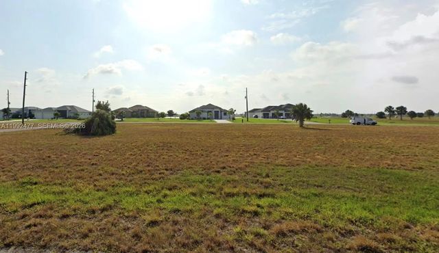 14 Redwood, Port Charlotte