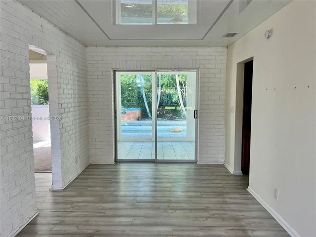 5 of 19 - 2031 Nw 32nd Street, Oakland Park, FL