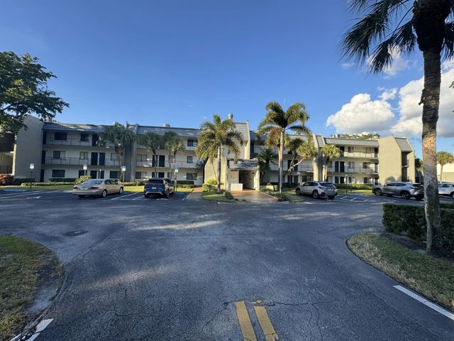 4832 Esedra Court #106, Lake Worth