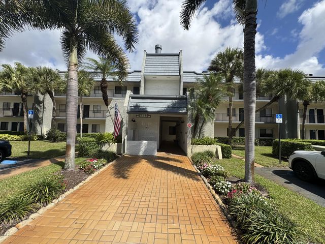 3 of 45 - 4832 Esedra Court #106, Lake Worth, FL