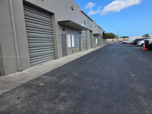2 of 6 - 16225 Sw 117th Avenue #6, Miami, FL