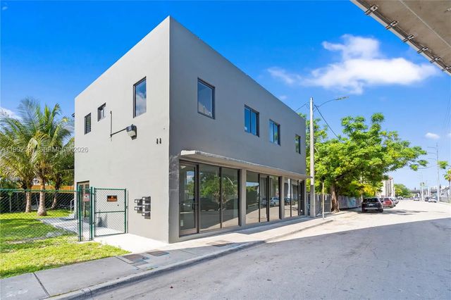 3 of 21 - 212 Nw 11th Street, Miami, FL