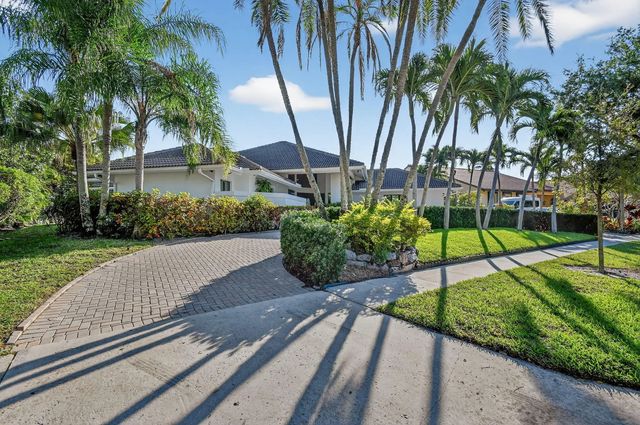 2 of 42 - 2410 Embassy Drive, West Palm Beach, FL