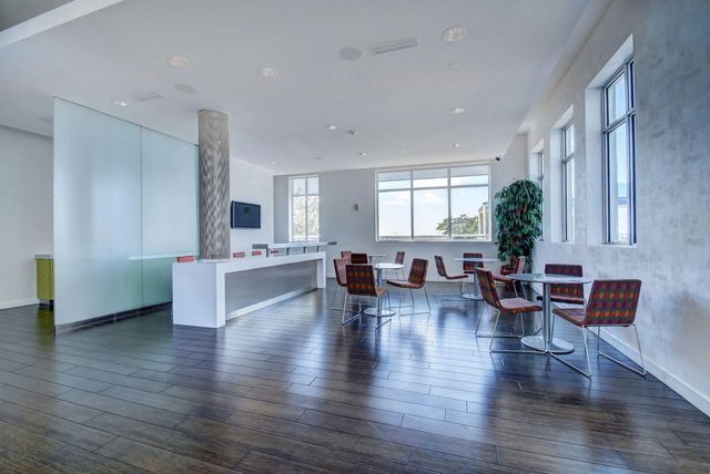 5 of 73 - 300 S Australian Avenue #1601, West Palm Beach, FL