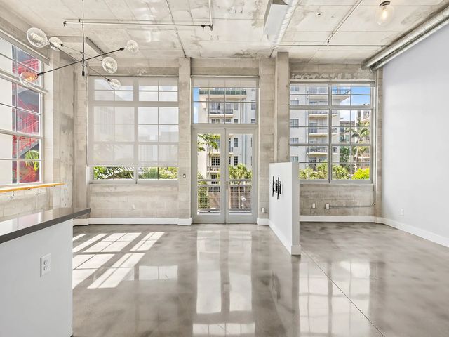 2 of 20 - 434 Nw 1st Avenue #305, Fort Lauderdale, FL