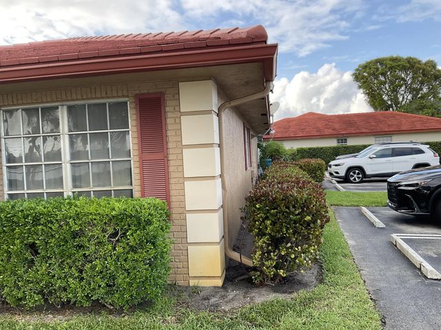 4 of 14 - 1473 Sw 27th Avenue #1e, Boynton Beach, FL