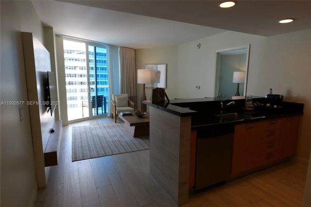 5 of 24 - 505 N Fort Lauderdale Beach Boulevard #2205, Fort Lauderdale, FL