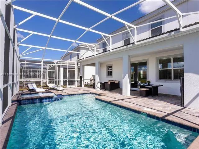 2 of 72 - 1568 Maidstone Court, , FL