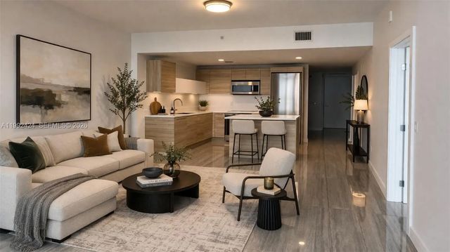 16385 Biscayne Boulevard #2206, North Miami Beach