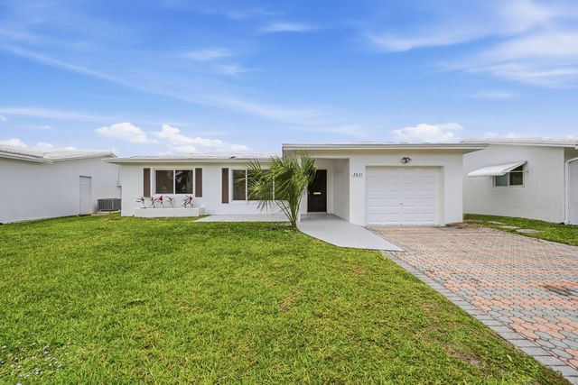 2 of 39 - 2631 W Golf Boulevard, Pompano Beach, FL