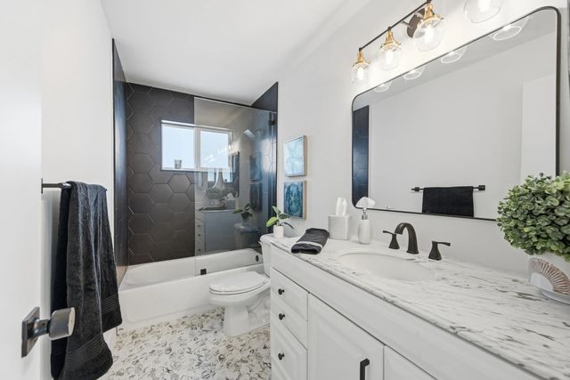 4 of 39 - 2631 W Golf Boulevard, Pompano Beach, FL
