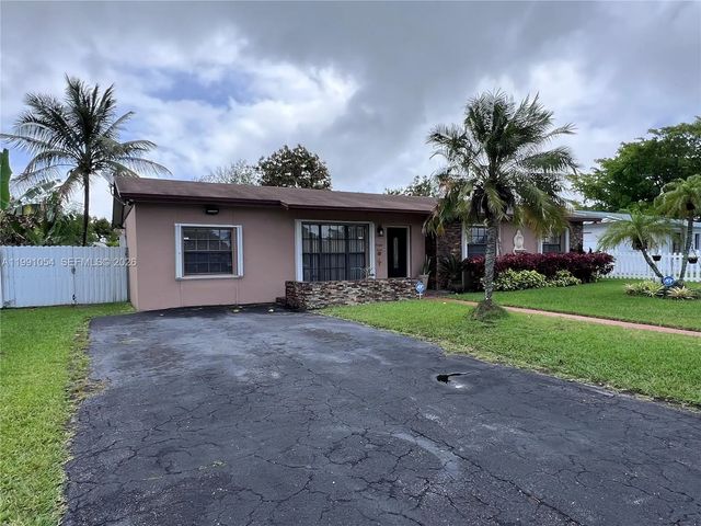 2 of 20 - 15303 Sw 102nd Place, Miami, FL