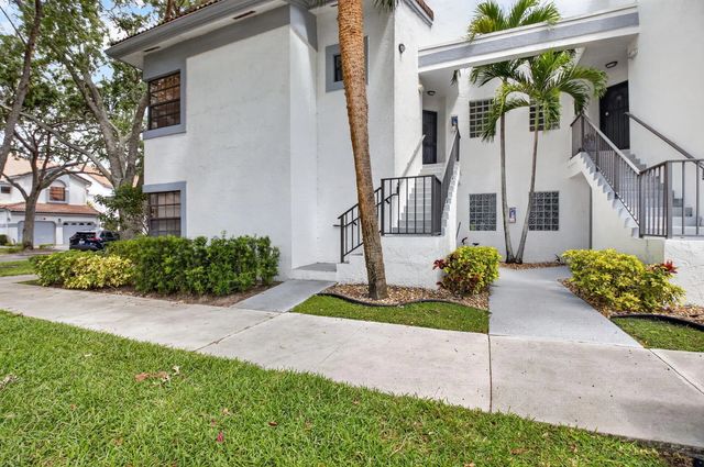 2 of 66 - 5430 Venetia Court #n, Boynton Beach, FL