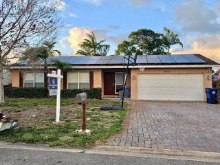 Photo of Listing #B26009400