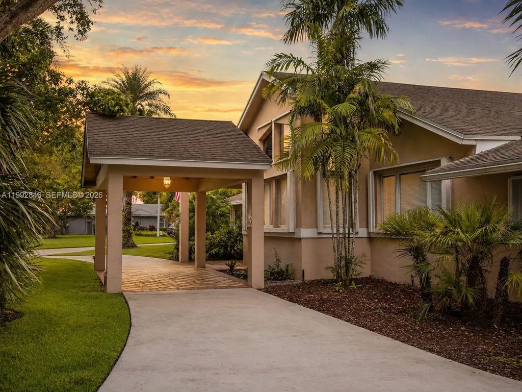 26451 Sw 173rd Place, Homestead