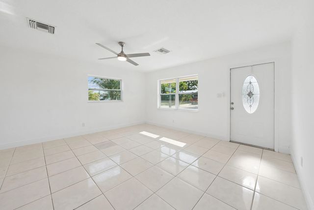 5 of 23 - 8107 Nw 96th Avenue, Tamarac, FL