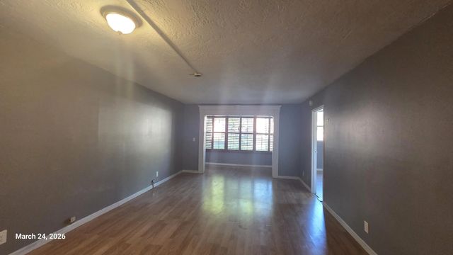 3 of 8 - 2801 Somerset Drive #101, Lauderdale Lakes, FL