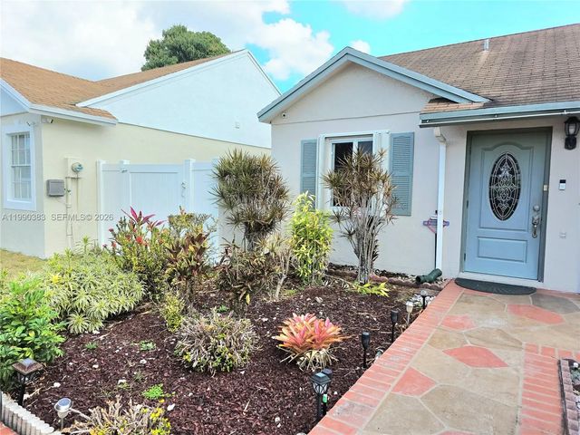 2 of 25 - 20317 Nw 33rd Avenue, Miami Gardens, FL