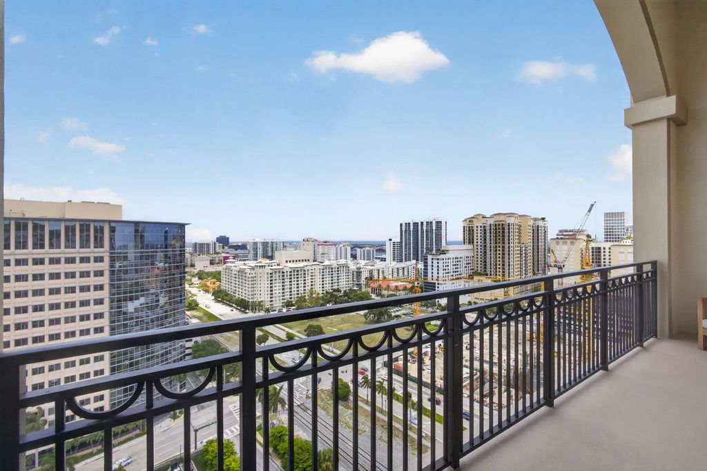 550 Okeechobee Boulevard #uph-04, West Palm Beach