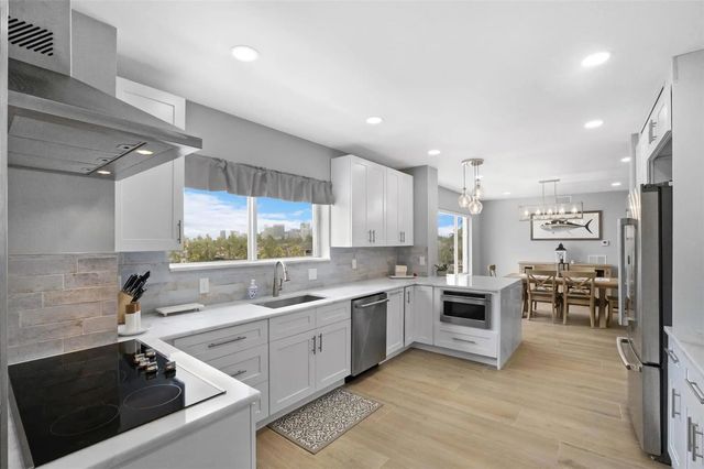 2 of 59 - 333 Sunset Drive #208, Fort Lauderdale, FL