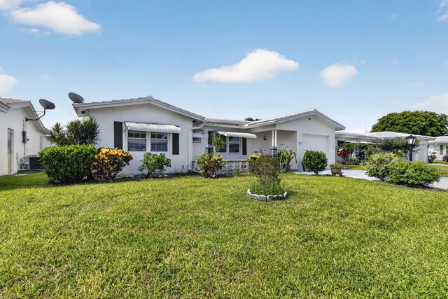 1104 W Ocean Avenue, Boynton Beach