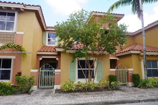1083 Sw 143 Avenue #1206, Pembroke Pines