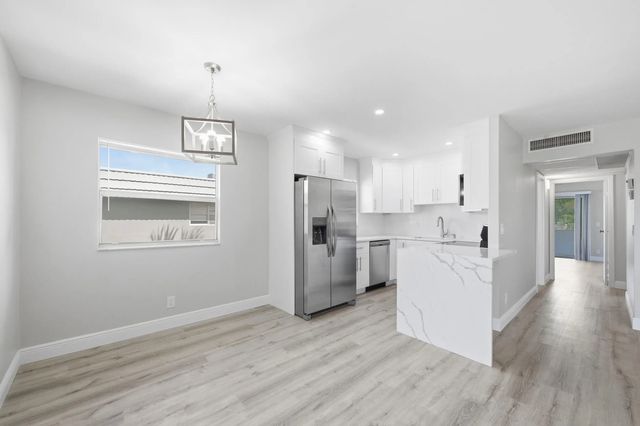 284 Flanders F, Delray Beach