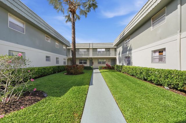 4 of 75 - 284 Flanders F, Delray Beach, FL