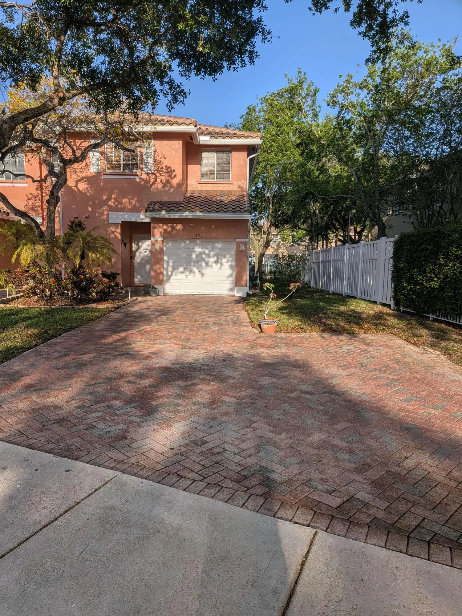 4091 Nw 91st Terrace, Sunrise