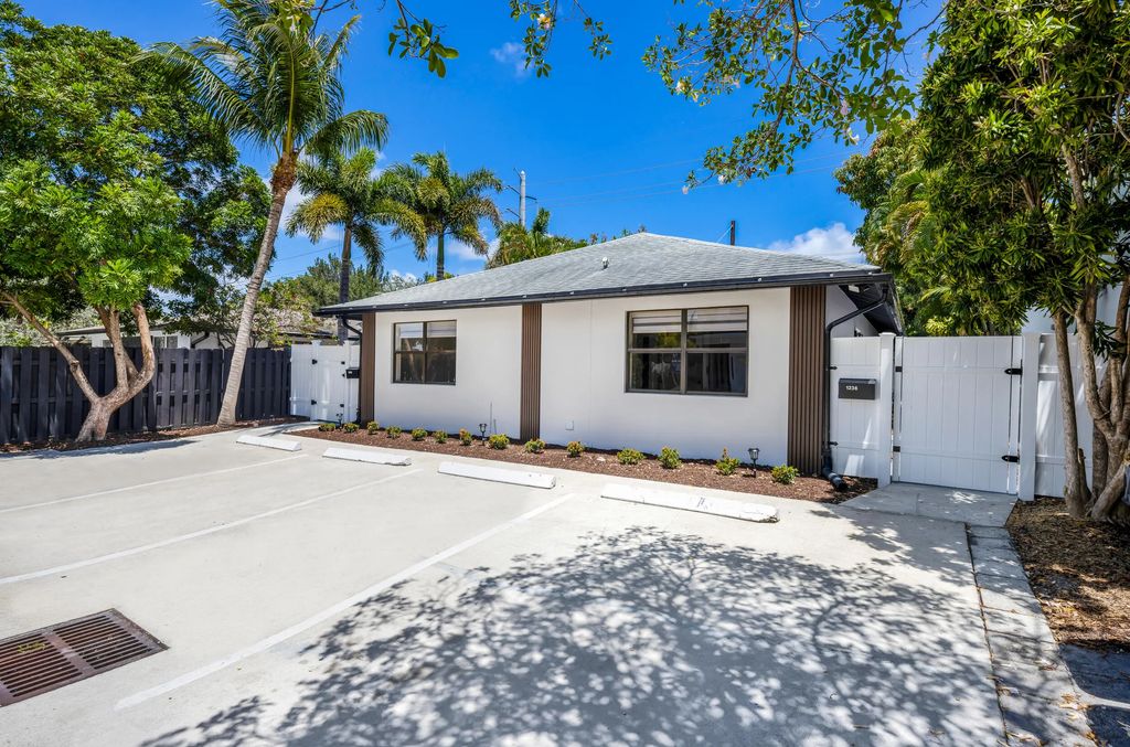 1236 Ne 12th Avenue #b, Fort Lauderdale