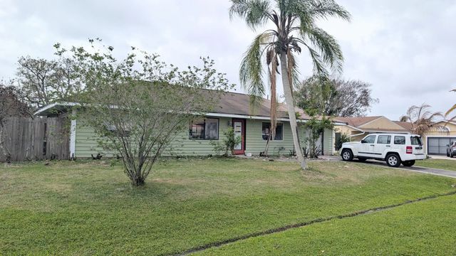 2 of 18 - 2481 Se Addison Street, Port St. Lucie, FL