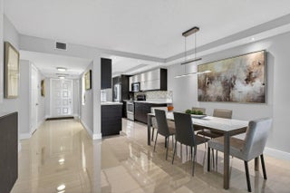 Photo of Listing #B26009974