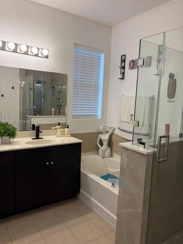 4 of 60 - 24982 Sw 118th Court, Homestead, FL