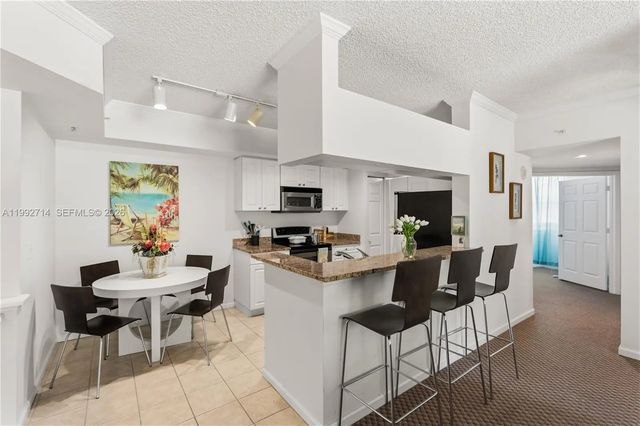 4 of 39 - 17100 N Bay Road #1301, Sunny Isles Beach, FL